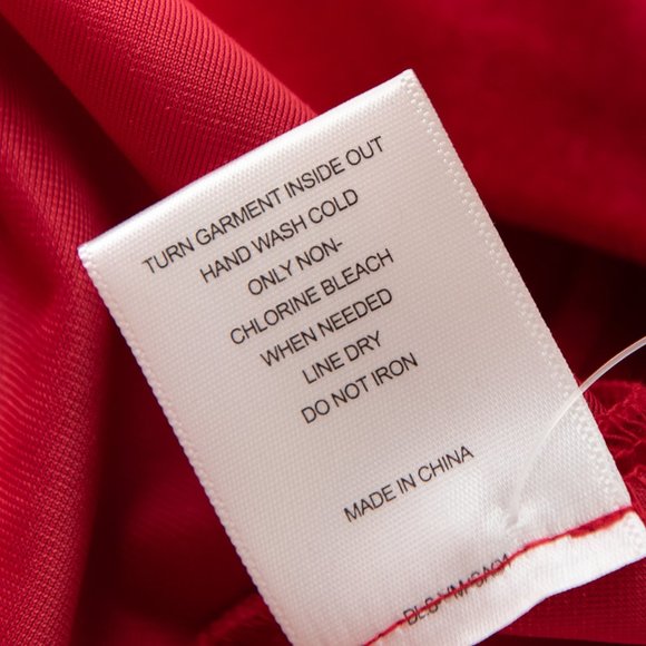 A Loves A Velvet Dress Fit & Flare Long Bell Sleeve Mini Red Size Small New - Picture 7 of 8